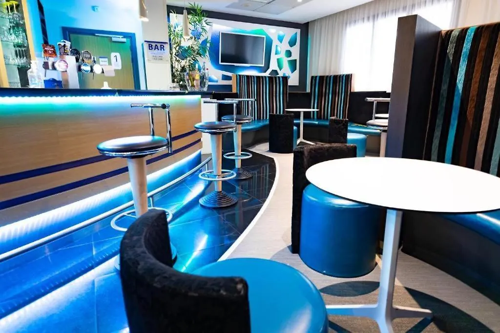 Eiffel Citea Access Dayroom Espace Paris Sans Nuitee Et Chambre Partagee Chatillon Nuitee -- Repos Journee Ou Espace Travail 8-19H Proche Tour Eiffel Ou Usage Bureau A L'Heure En Journee -- Nuitee Chatillon Avenue Paris 0*,